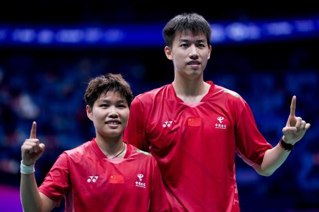 1747405929487099681.jpg (体育)(23)羽毛球——苏迪曼杯:中国队晋级决赛XxjpseC007185_20250503_PEPFN0A001.jpg